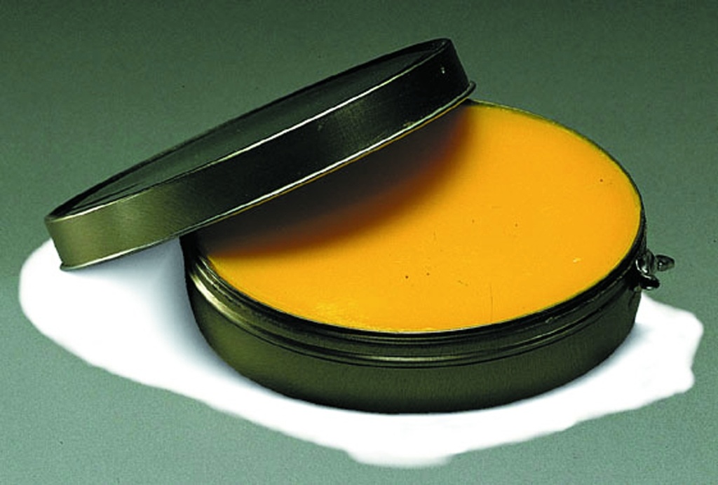 GRAISSE PR CUIR ARTELLI 200 ML (1PC)